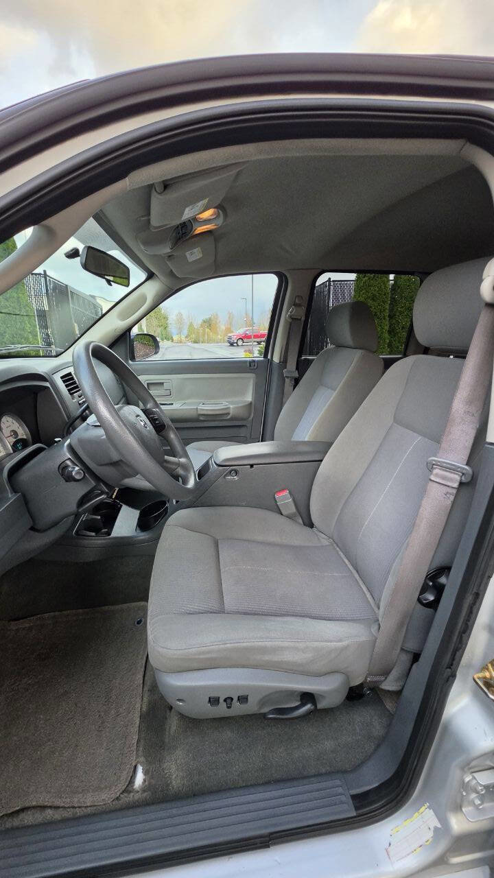 Used 2006 Dodge Dakota SLT image 9