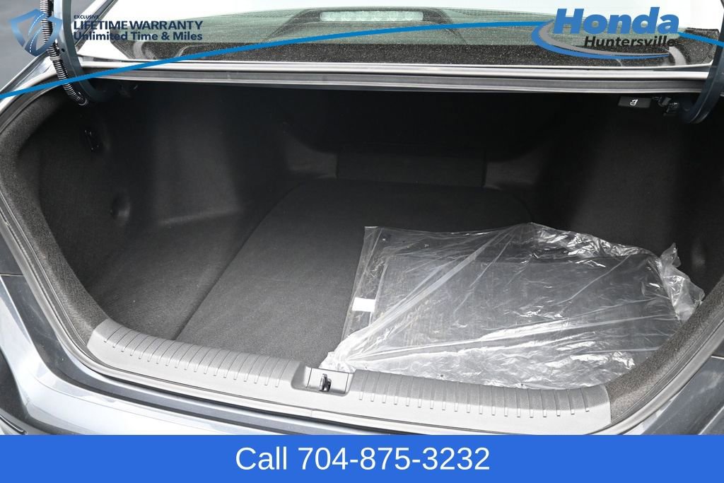 Used 2024 Honda Accord LX image 10