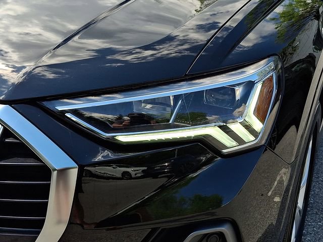 Certified 2023 Audi Q3 2.0T Premium w/ Convenience Package AWD/4WD image 9