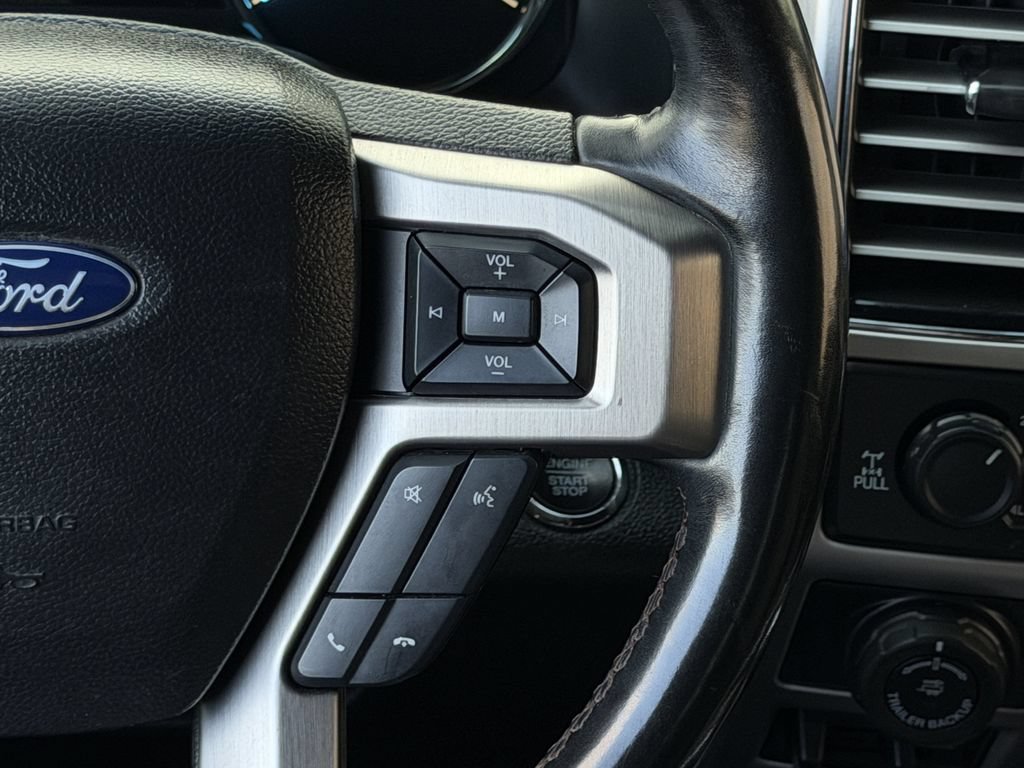 Used 2019 Ford F150 Platinum w/ Equipment Group 701A Luxury AWD/4WD image 16