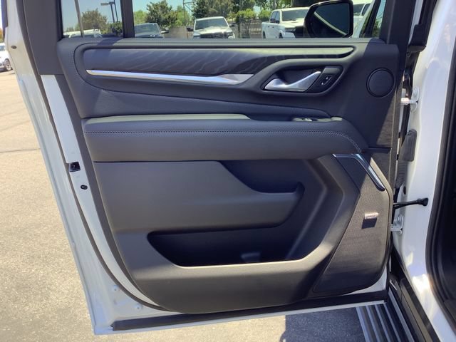 Used 2022 GMC Yukon XL Denali AWD/4WD image 25