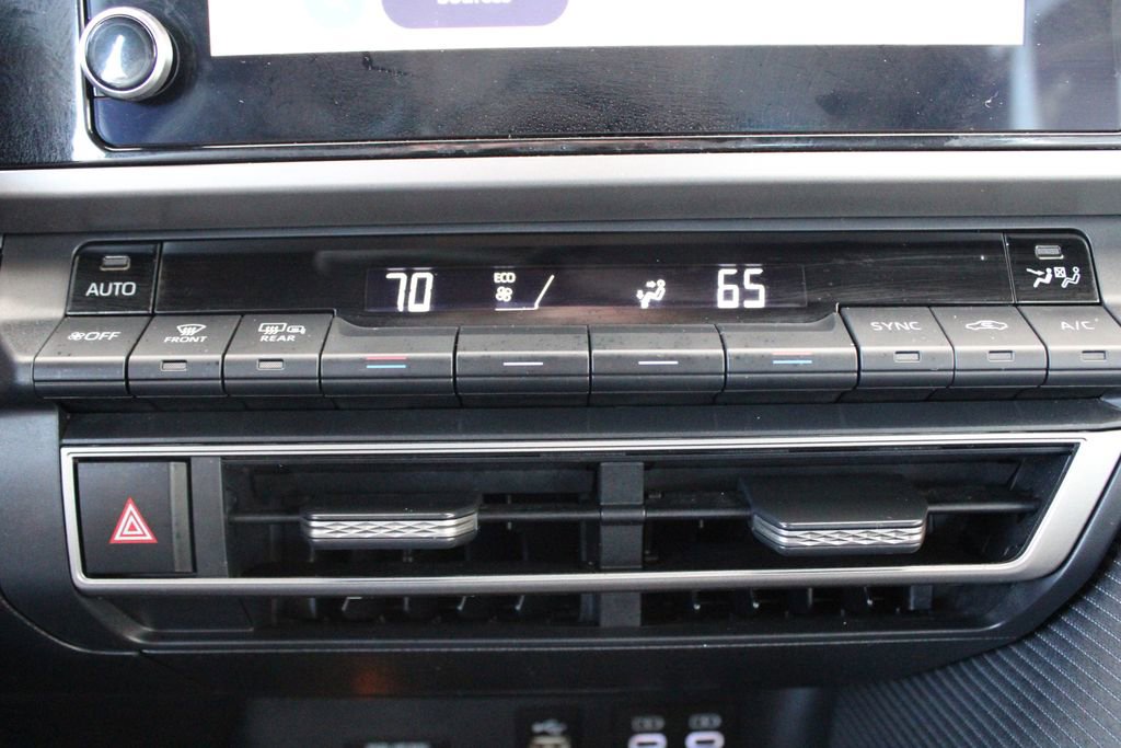 Certified 2025 Toyota Camry SE FWD image 36