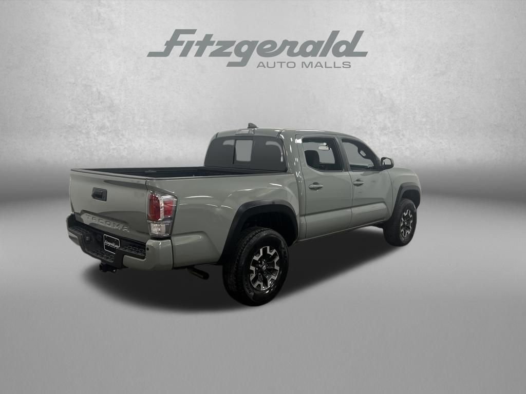 Used 2022 Toyota Tacoma TRD Off-Road image 5