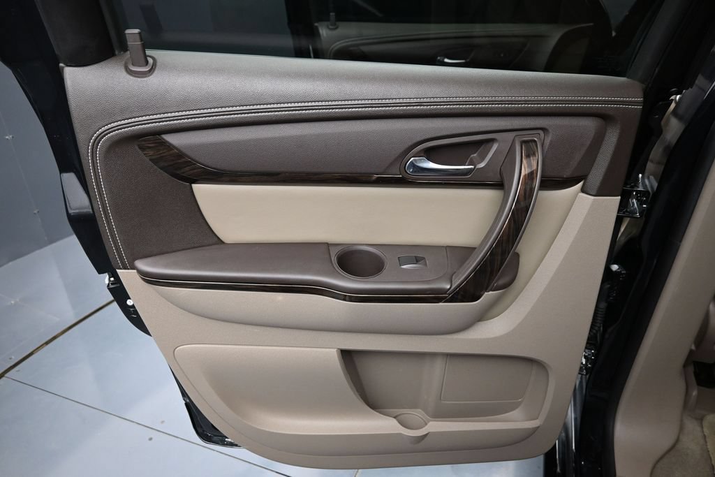Used 2014 GMC Acadia Denali FWD image 17