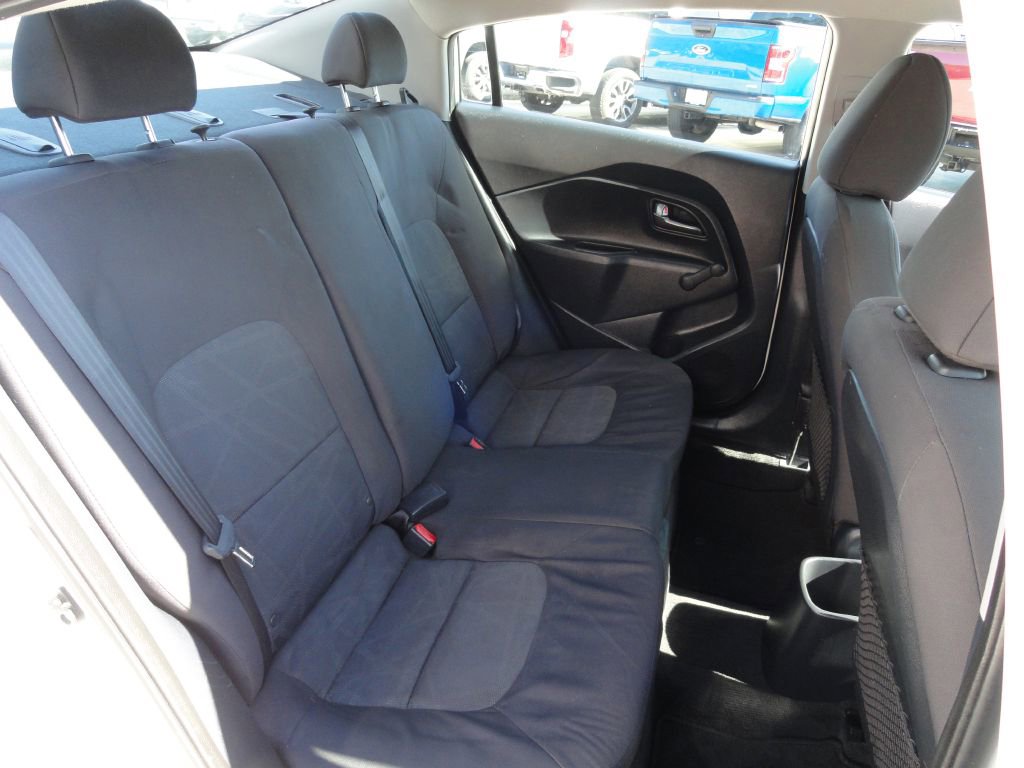 Used 2017 Kia Rio LX image 10