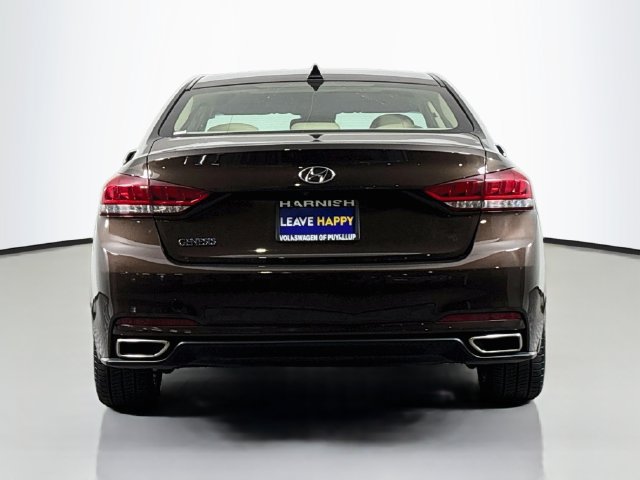 Used 2016 Hyundai Genesis 3.8 RWD image 6