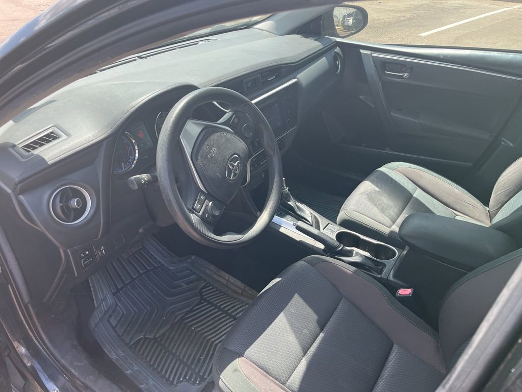 Used 2019 Toyota Corolla LE FWD image 11