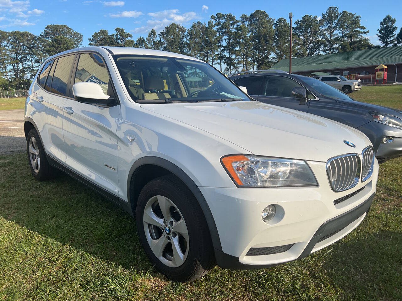 Used 2012 BMW X3 xDrive28i AWD/4WD image 4