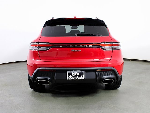 New 2026 Porsche Macan image 6