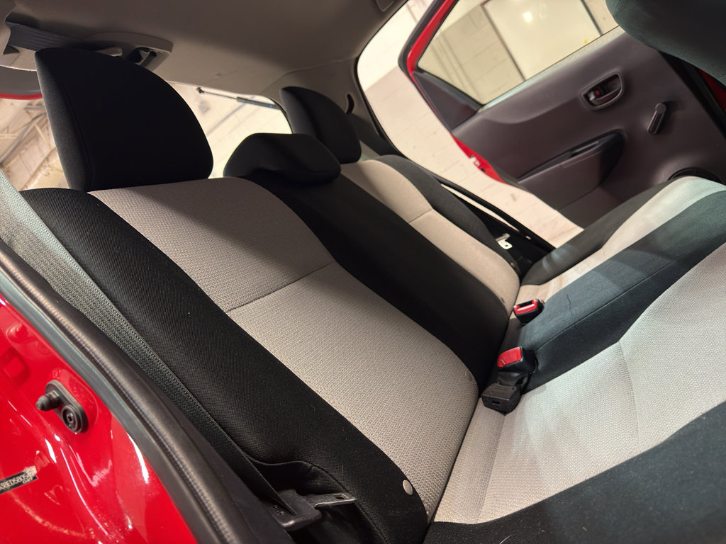 Used 2014 Toyota Yaris L FWD image 24