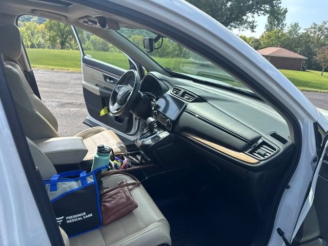 Used 2021 Honda CR-V Touring image 20