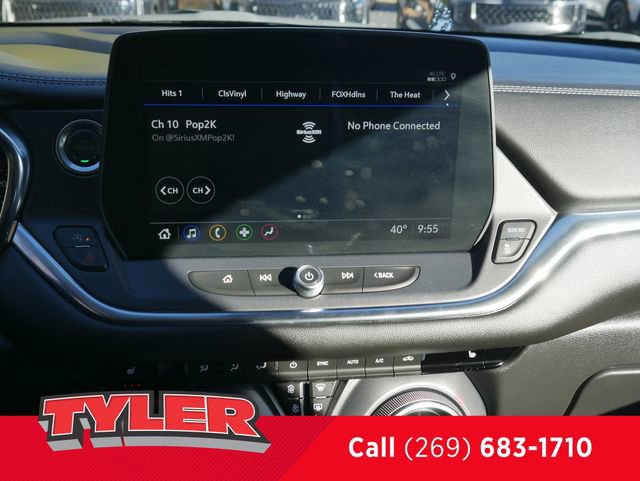 Used 2025 Chevrolet Blazer LT image 46