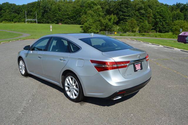 Used 2014 Toyota Avalon Limited FWD image 56