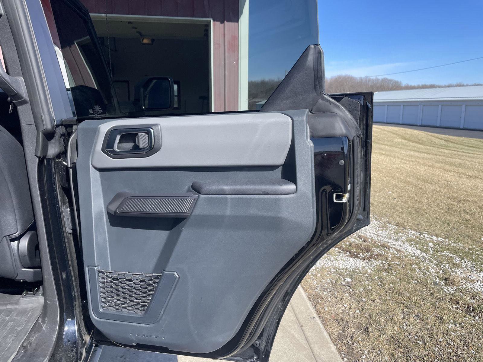 Used 2024 Ford Bronco Black Diamond w/ Sasquatch Package image 30