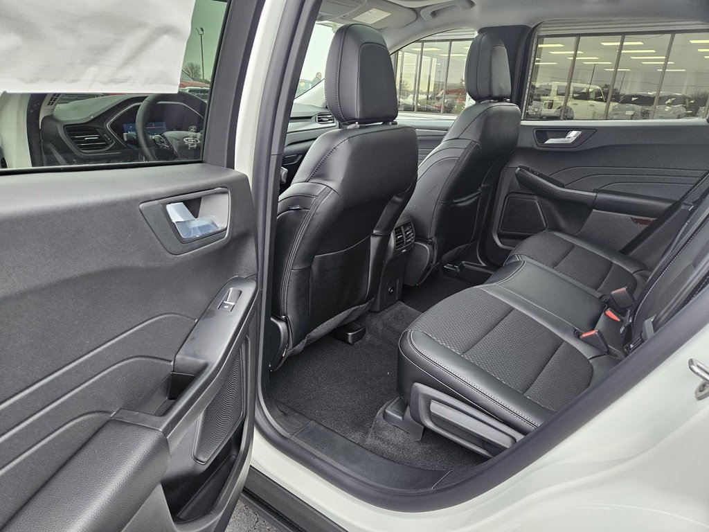New 2026 Ford Escape SE image 19