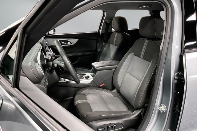 Used 2024 Chevrolet Blazer LT w/ Convenience Package FWD image 19