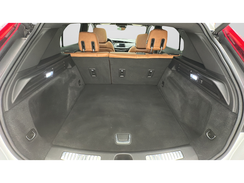Used 2019 Cadillac XT4 Premium Luxury AWD/4WD image 23