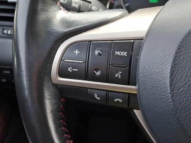 Used 2019 Lexus RX 450hL Luxury w/ Accessory Package image 22