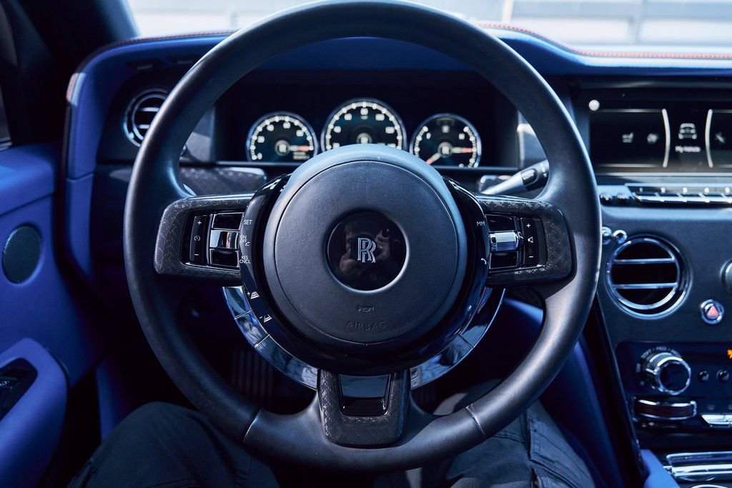 Used 2021 Rolls-Royce Cullinan Black Badge image 65