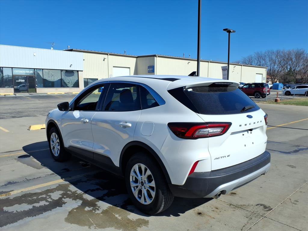 Certified 2023 Ford Escape Active image 5