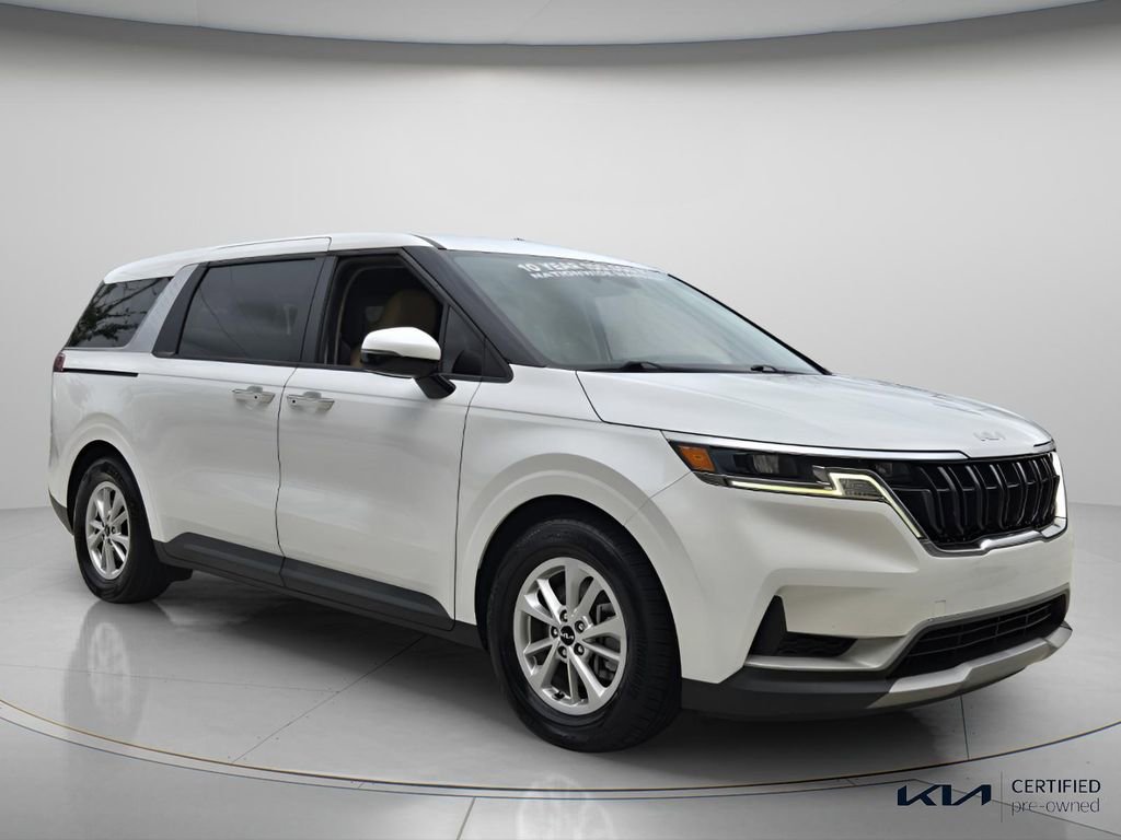 Used 2023 Kia Carnival LX FWD image 8