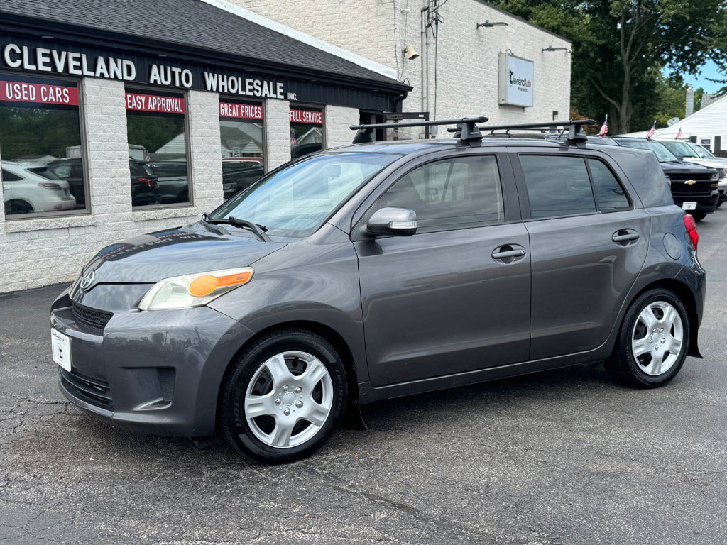 Used 2010 Scion xD FWD image 1