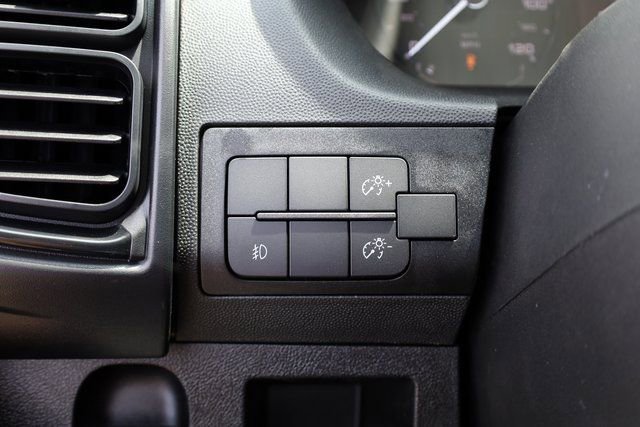 Used 2024 RAM ProMaster 1500 w/ Convenience Group image 8