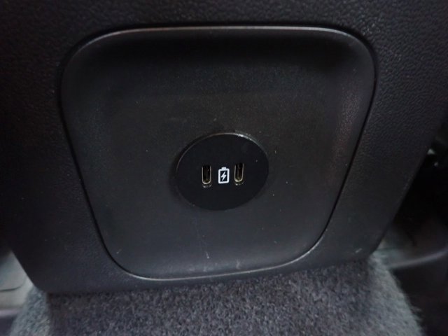 Used 2024 Ford Escape ST-Line image 11