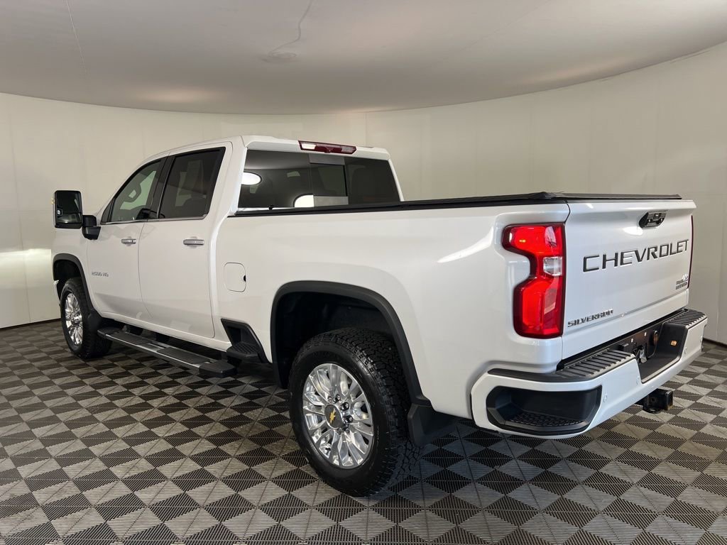 Used 2022 Chevrolet Silverado 2500 High Country w/ Z71 Off-Road Package AWD/4WD image 18