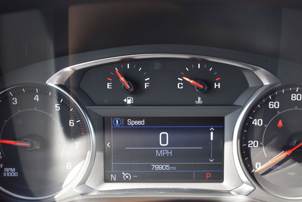 Used 2023 GMC Acadia SLE w/ Driver Convenience Package image 17