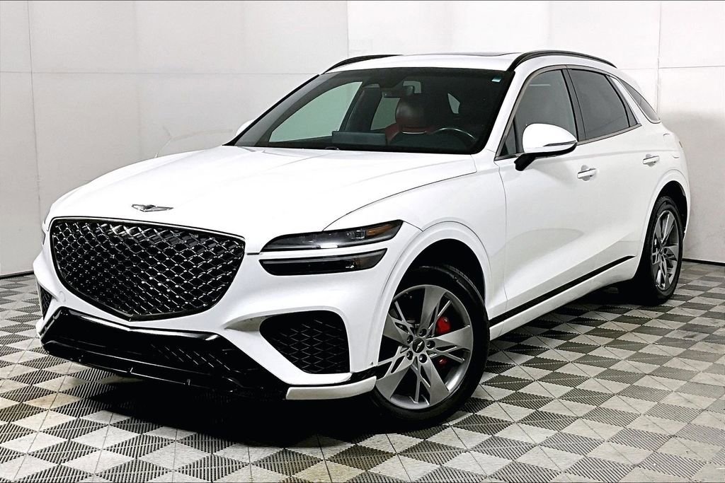 Used 2022 Genesis GV70 3.5T Sport image 2