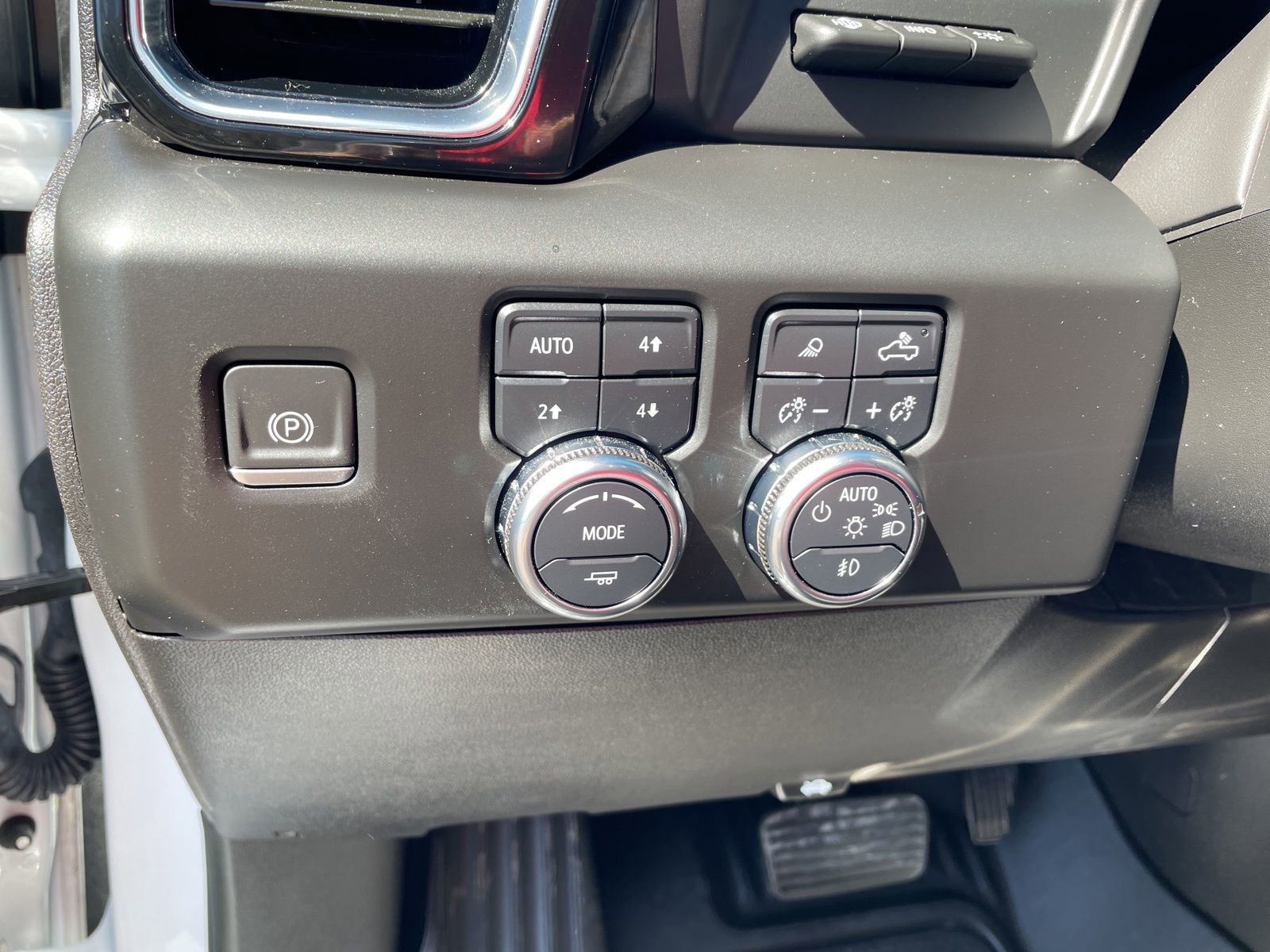 Used 2024 GMC Sierra 1500 Denali image 22