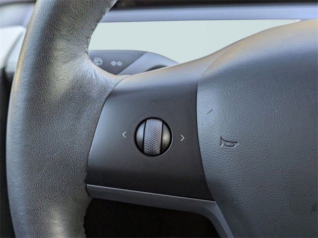 Used 2023 Tesla Model Y Long Range image 26