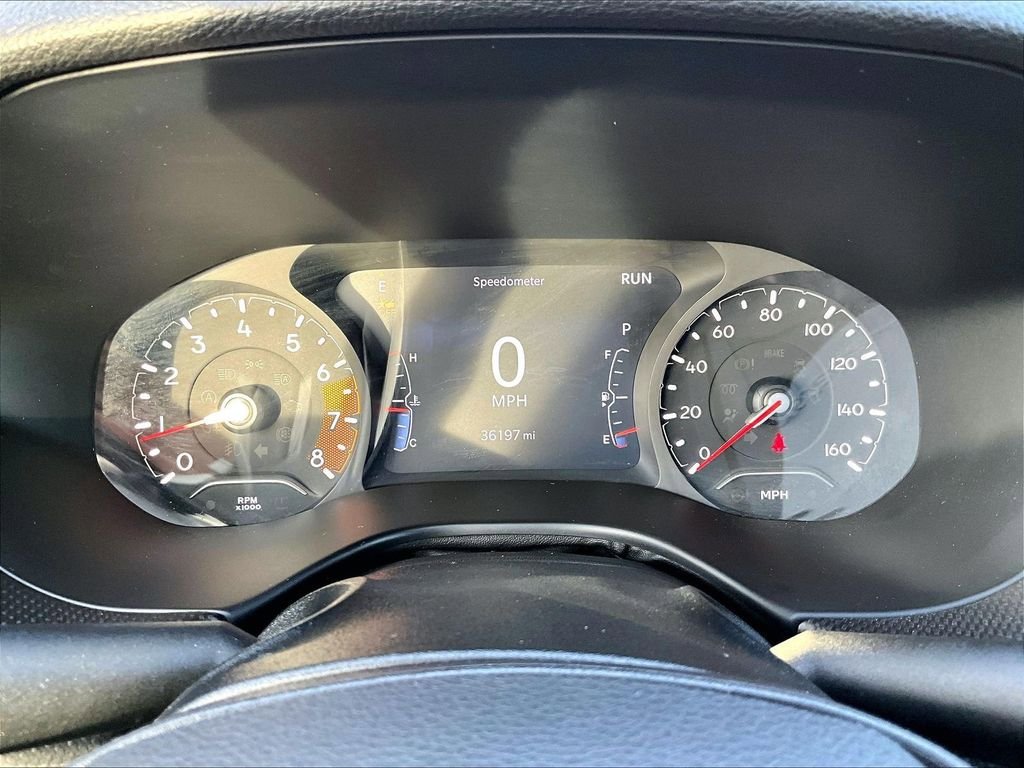 Used 2022 Jeep Compass Latitude w/ Sun and Sound Group AWD/4WD image 25