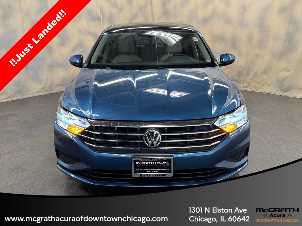 Used 2019 Volkswagen Jetta SE w/ Cold Weather Package image 5
