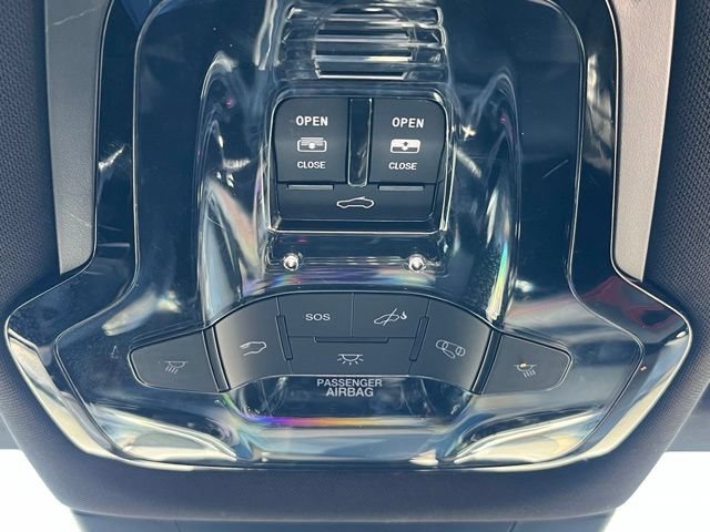 Used 2024 Dodge Hornet R/T Plus w/ R/T Blacktop Package AWD/4WD image 25