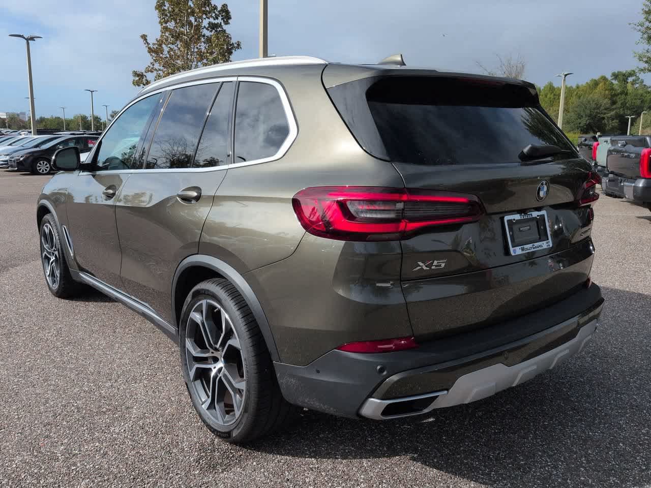 Used 2021 BMW X5 sDrive40i w/ Premium Package RWD image 4