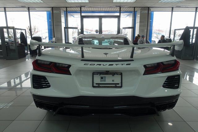 Used 2024 Chevrolet Corvette Stingray Preferred Cpe w/ Z51 Performance Package image 6