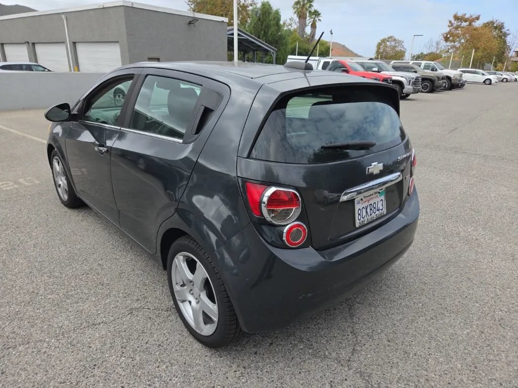Used 2015 Chevrolet Sonic LTZ FWD image 3