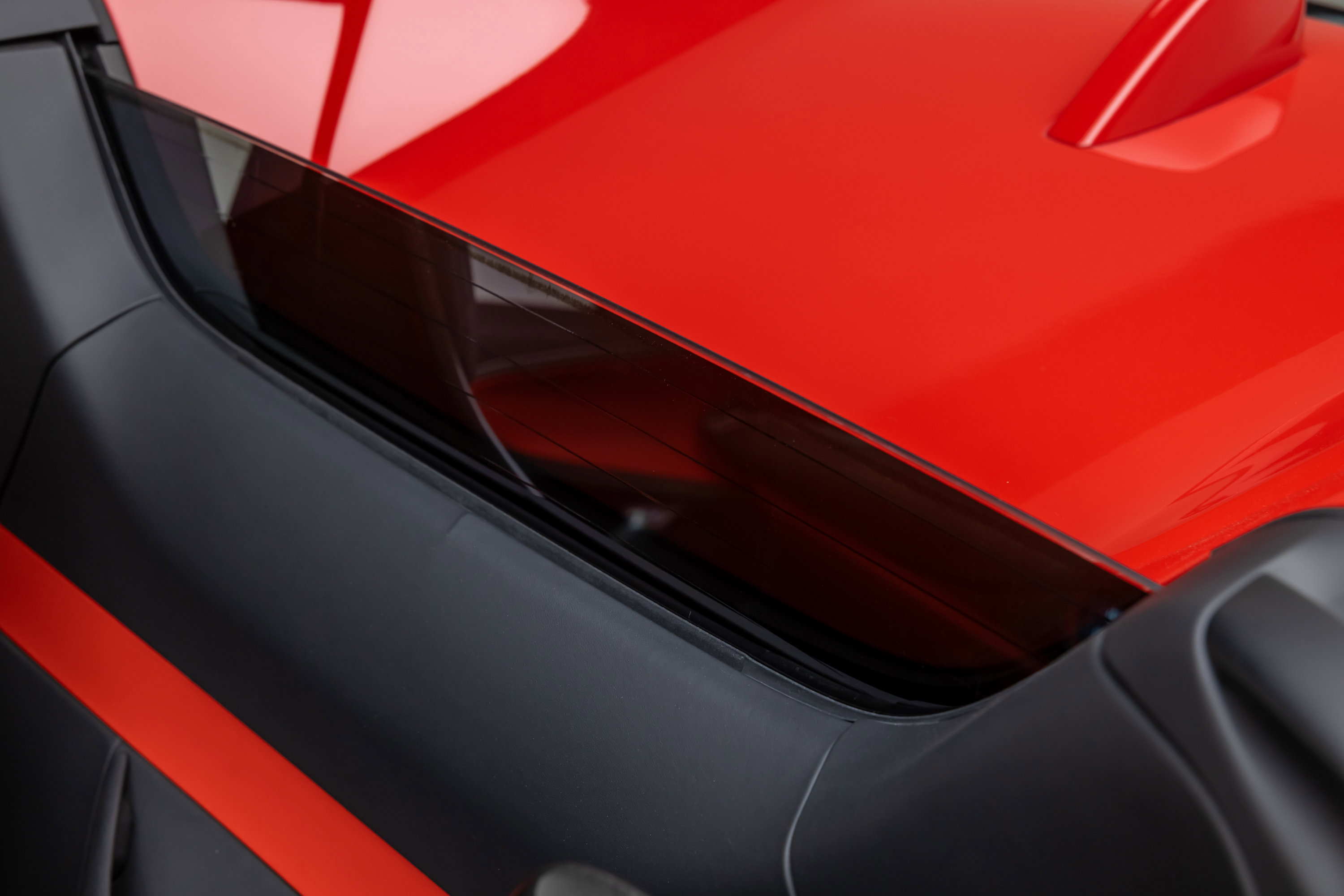 Certified 2022 Ferrari SF90 Spider image 63