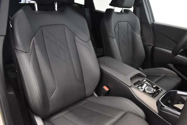 Used 2025 BMW X3 xDrive30i AWD/4WD image 6