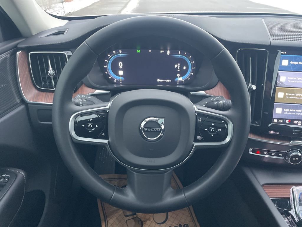 Certified 2023 Volvo XC60 B5 Ultimate image 26