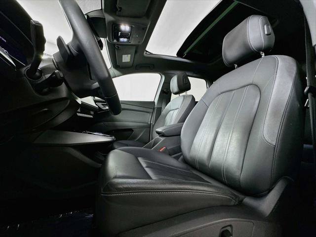 Certified 2024 Audi Q4 e-tron Prestige w/ Black Optic Package AWD/4WD image 19
