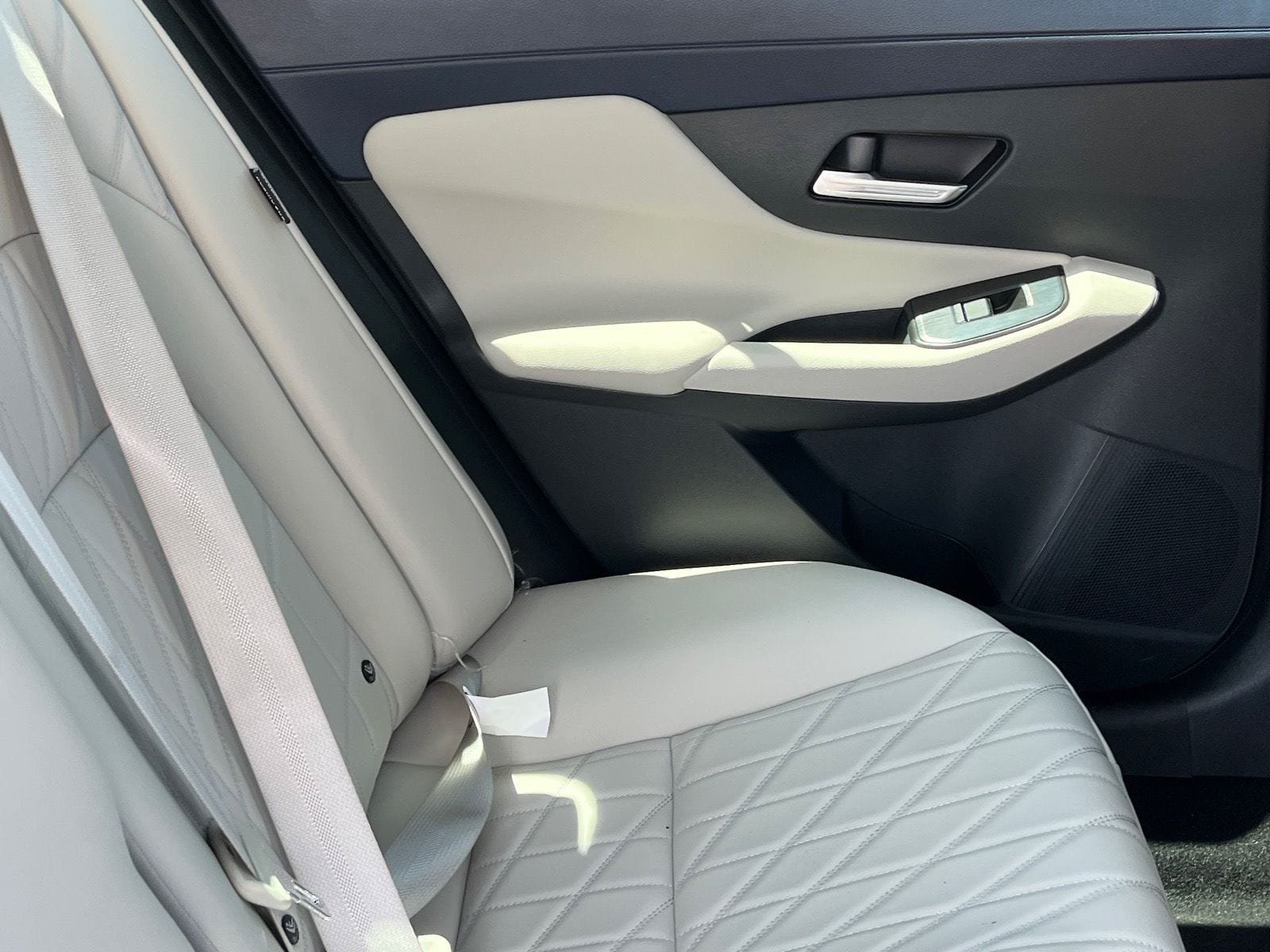 New 2026 Nissan Sentra SL w/ Floor Mat Package FWD image 11