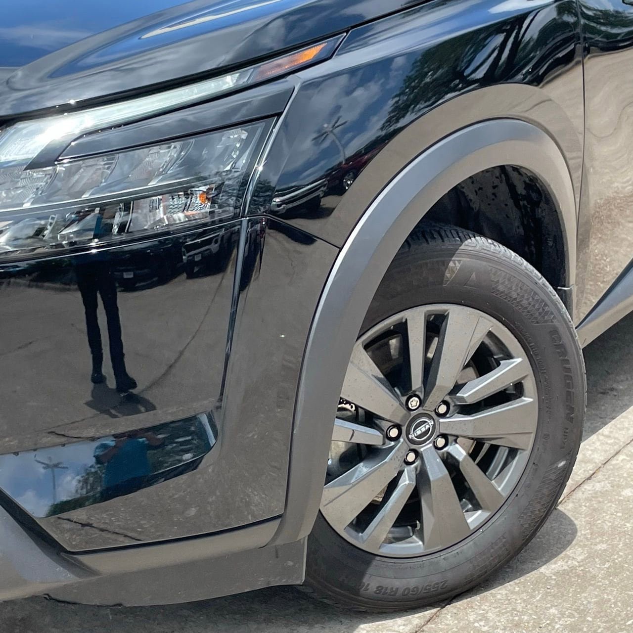 Used 2024 Nissan Pathfinder S w/ Cargo Package FWD image 8
