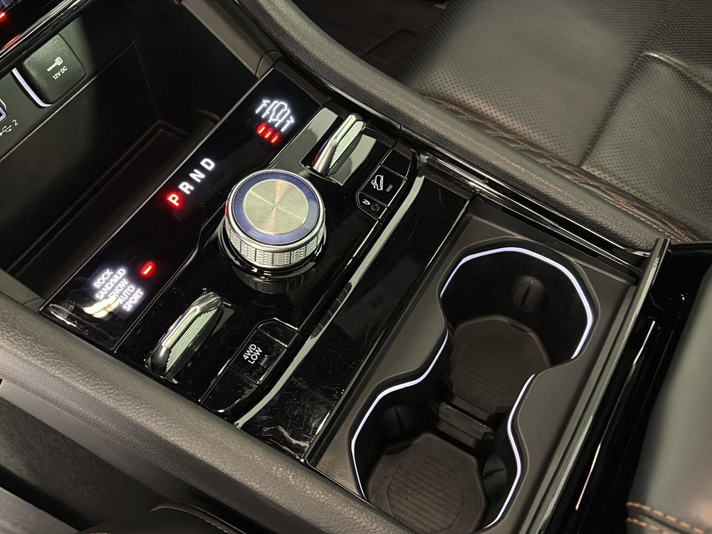 Used 2022 Jeep Grand Cherokee Summit w/ Advanced Protech Group IV image 39