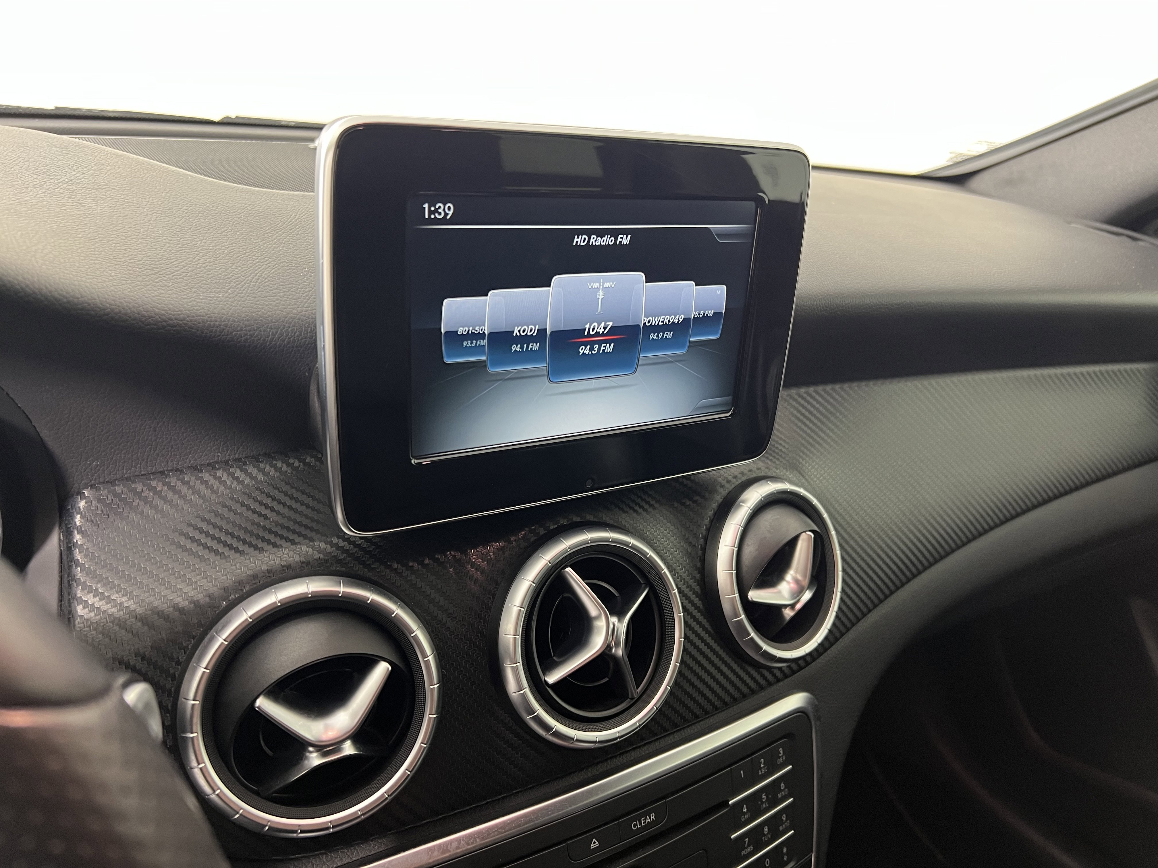 Used 2015 Mercedes-Benz CLA 250 4MATIC image 28