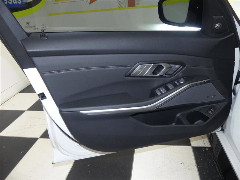 Used 2025 BMW M3 Competition w/ M Driver's Package image 36