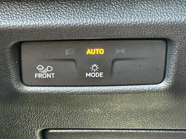 Certified 2025 Volkswagen Tiguan SEL R-Line AWD/4WD image 34