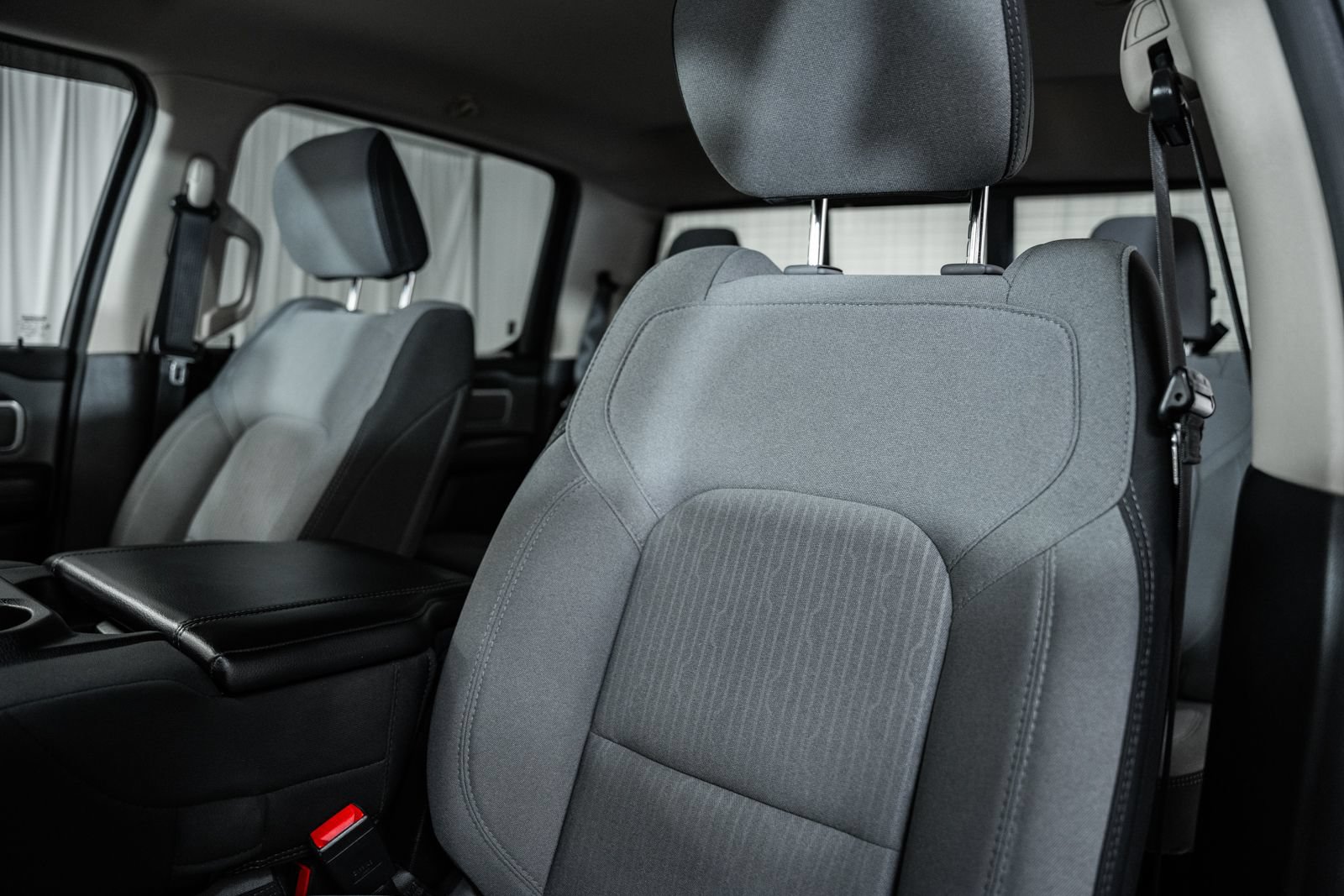 Used 2020 RAM 1500 Big Horn AWD/4WD image 45